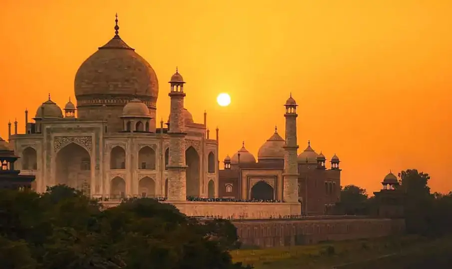 Taj Mahal in Agra, one of the best tourist places in India